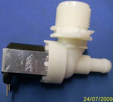 Клапан впускной на защелке для стиральной машины 1/90 Beko 1883570100